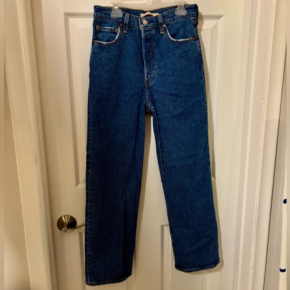 Levi’s Premium Ribcage Straight Ankle Women’s Jeans Size 26, Medium Wash